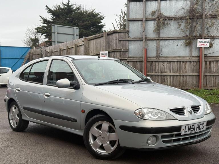2001 Renault Megane 1.6 16V Fidji 5dr HATCHBACK PETROL Manual