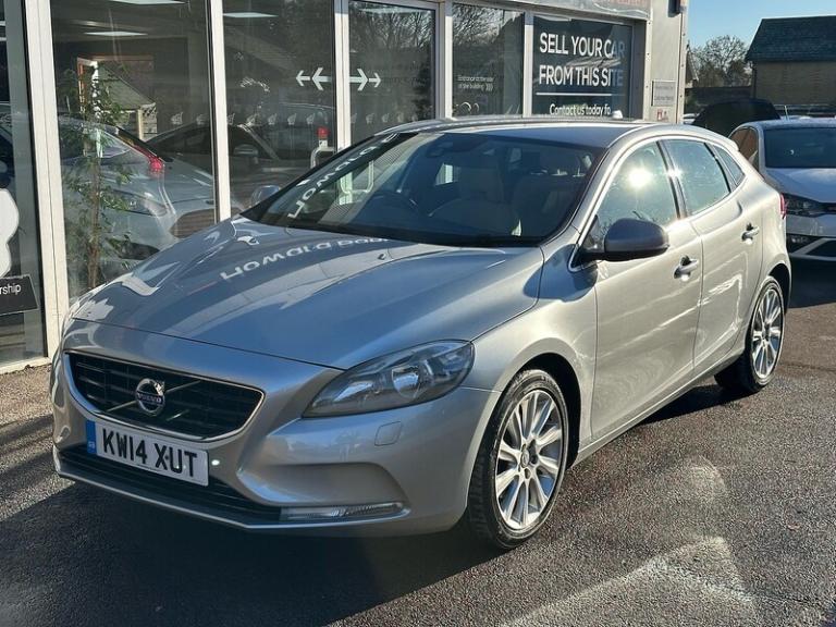 2014 Volvo V40 D2 SE Nav 5dr Powershift HATCHBACK DIESEL Automatic