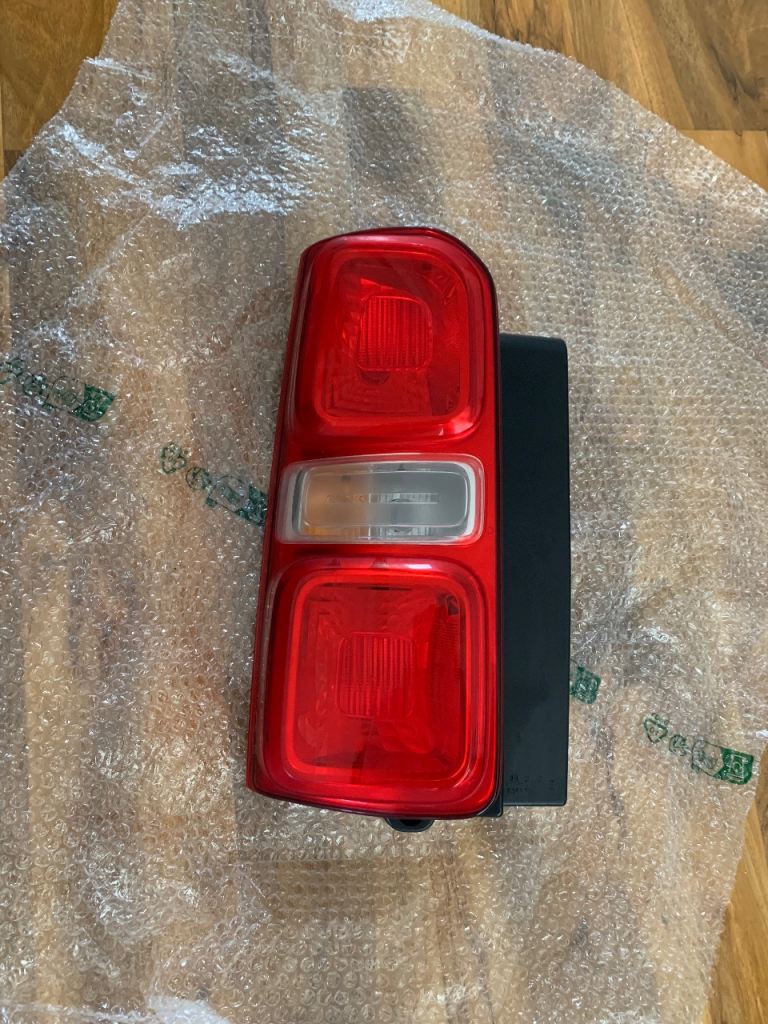 Light N/S Rear Lamp