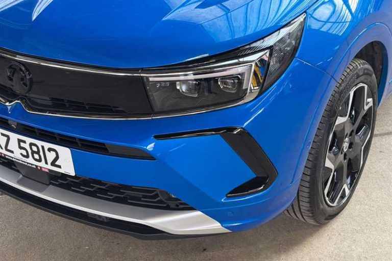 2023 Vauxhall Grandland 1.2 Turbo Ultimate 5dr HATCHBACK PETROL Manual