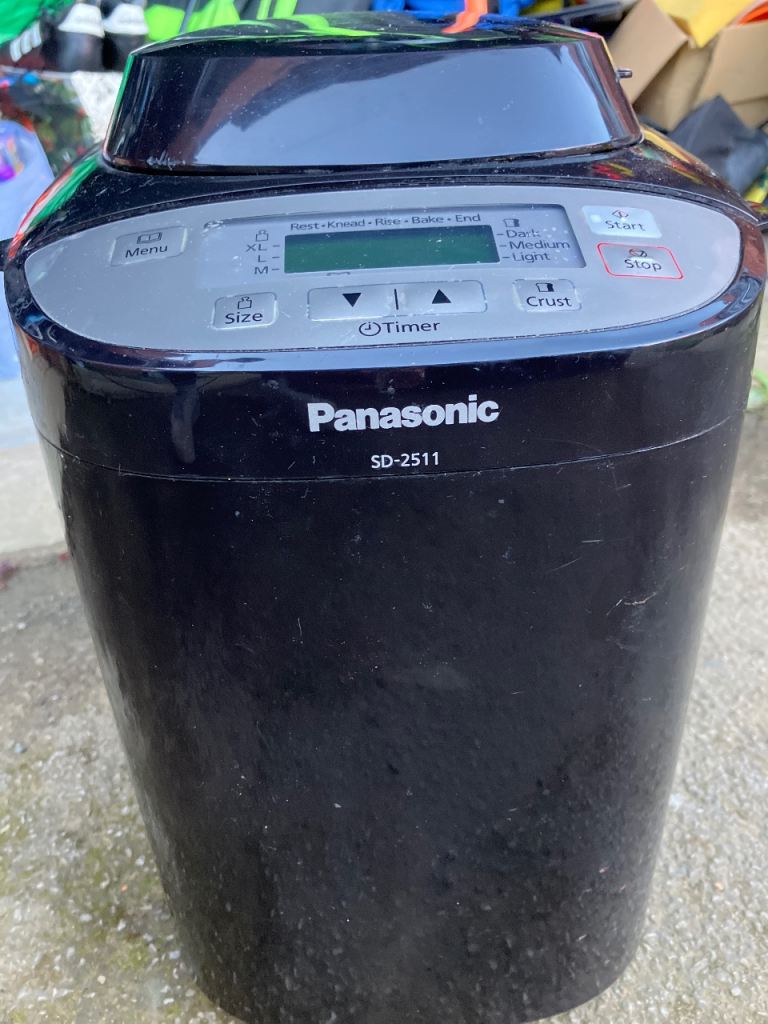 Panasonic SD-2511 Bread Maker - Black, Good Condition