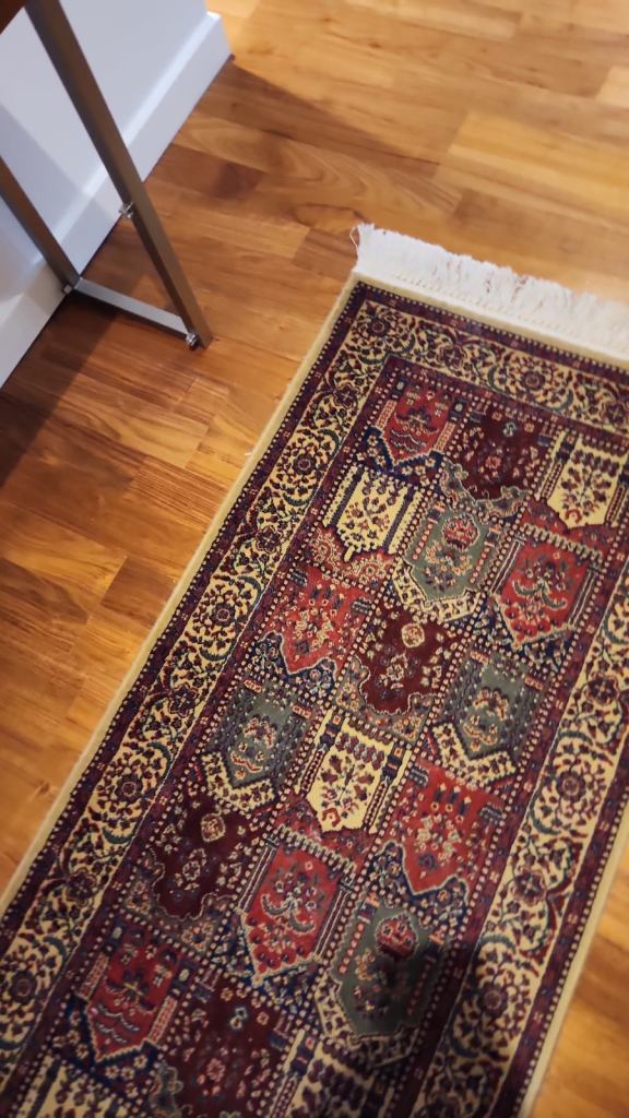 2 pieces handmade carpet, store price £700, selling both £260, pet free home, less than 6 months old