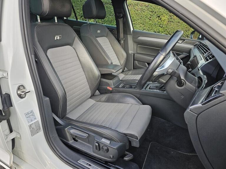 2018 Volkswagen Passat 1.8 TSI 180 R-Line 5dr DSG [Panoramic Roof] ESTATE PETROL Automatic