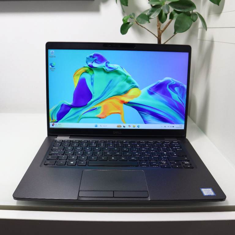 Touchscreen Dell Latitude 5300/ i5 8th/ 16GB/ NVMe SSD/ Win 11