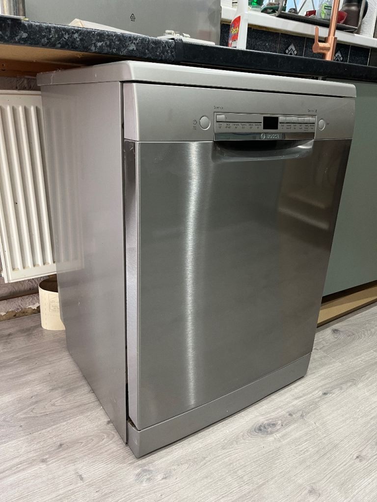Bosch Serie 2 Dishwasher – Good Condition, Silver