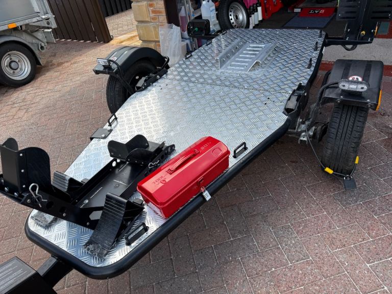 Autobil Motorcycle Folding Trailer 750kg.