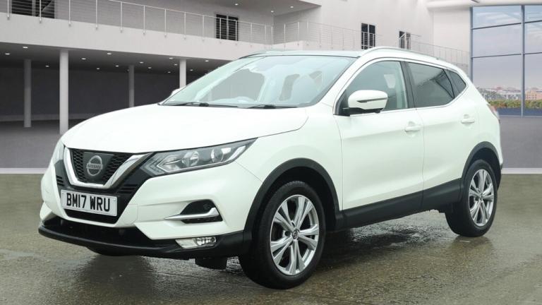2017 Nissan Qashqai 1.5 dCi N-Connecta 5dr HATCHBACK Diesel Manual