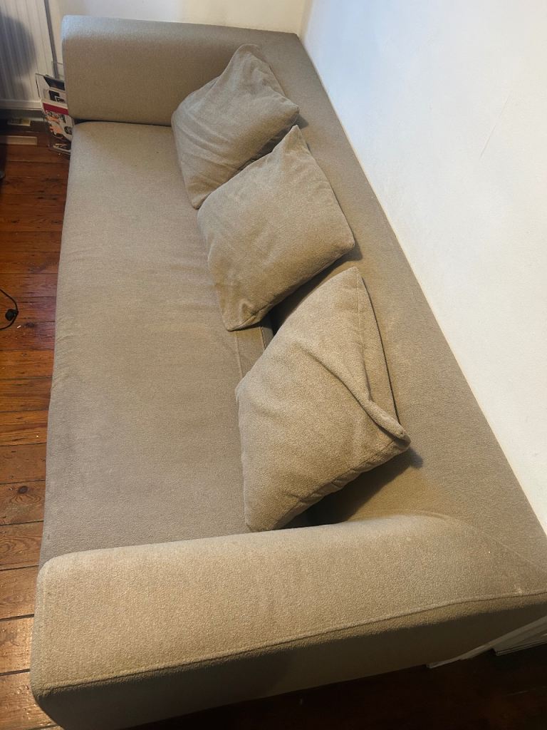 Dwell Stylish 3 seater sofa