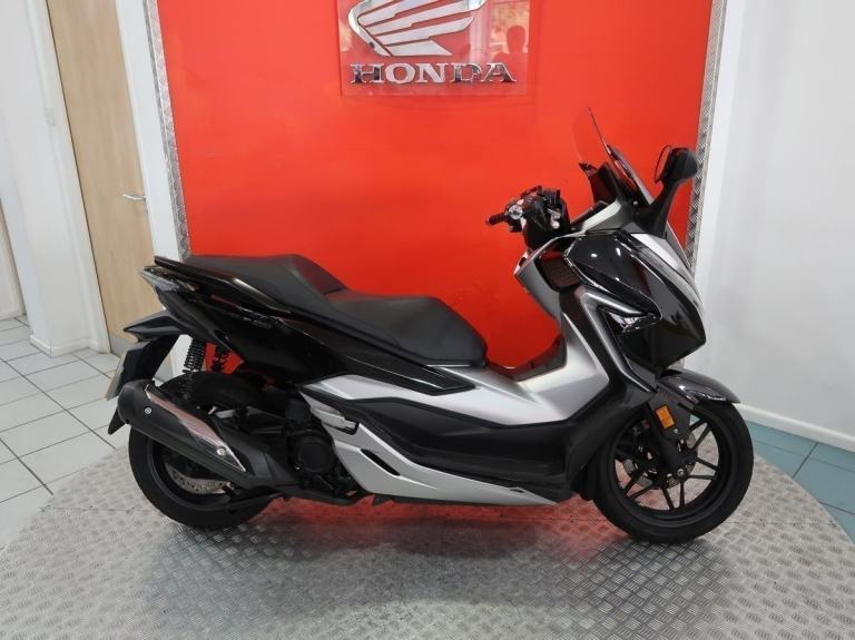 2019 '68' Honda NSS300 Forza