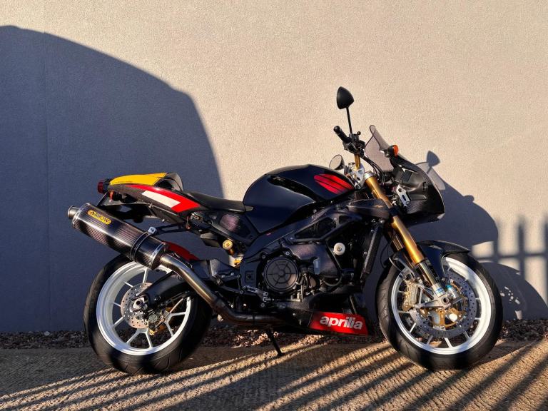  Aprilia 1000 Tuono Racing Carbon Limited Edition 2003 Number 143/200