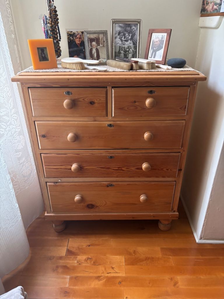 Antique Victorian Pine Chest of Drawers 