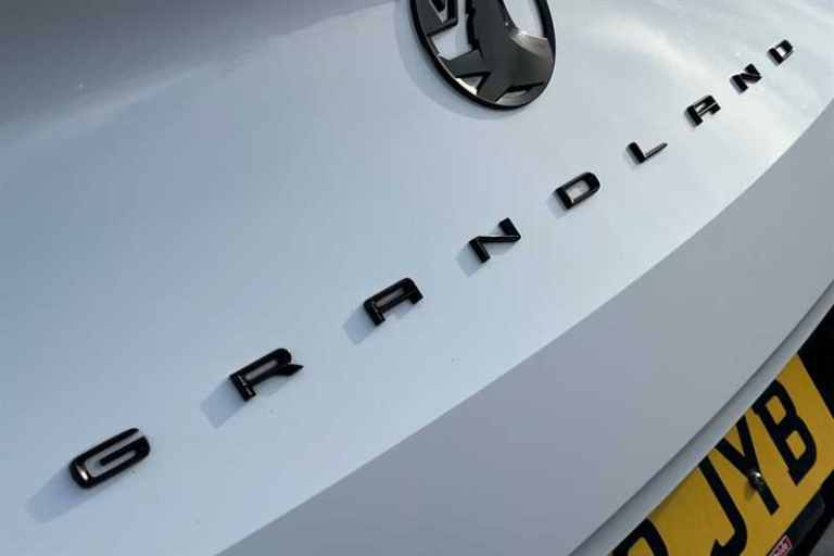 2023 Vauxhall Grandland 1.2 Turbo GS 5dr Auto HATCHBACK PETROL Automatic