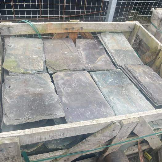 Welsh Slate & Green Peggies