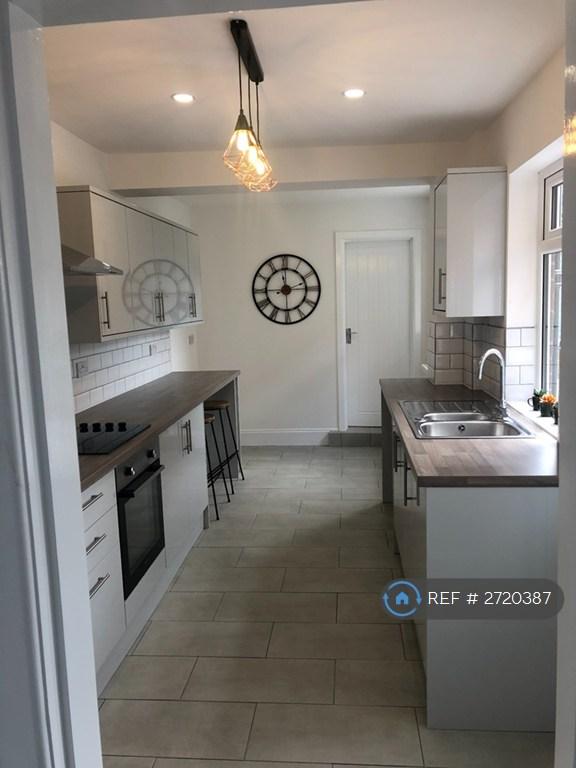 3 bedroom house in Melbourne Street, Coalville, LE67 (3 bed) (#2720387)