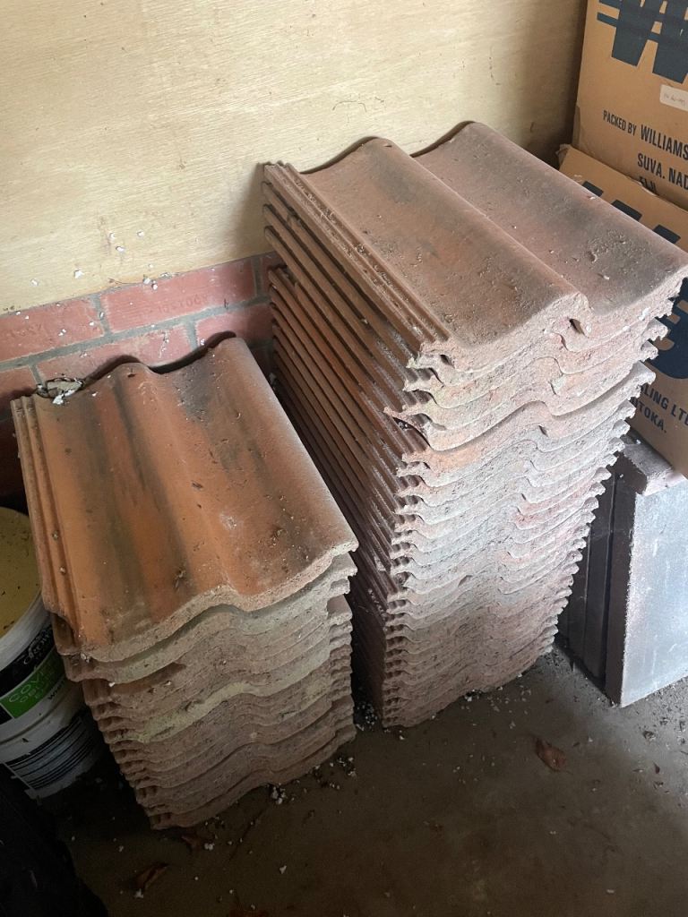 Roof tiles