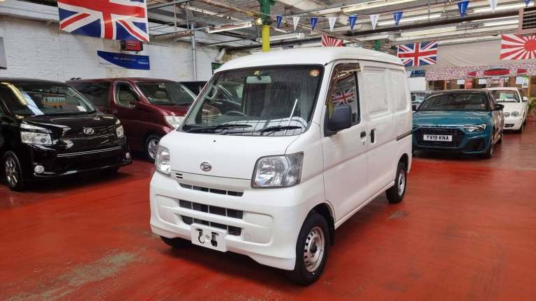 Daihatsu Hijet Cargo 660cc Auto Freezer Van Ulez Free Petrol Automatic