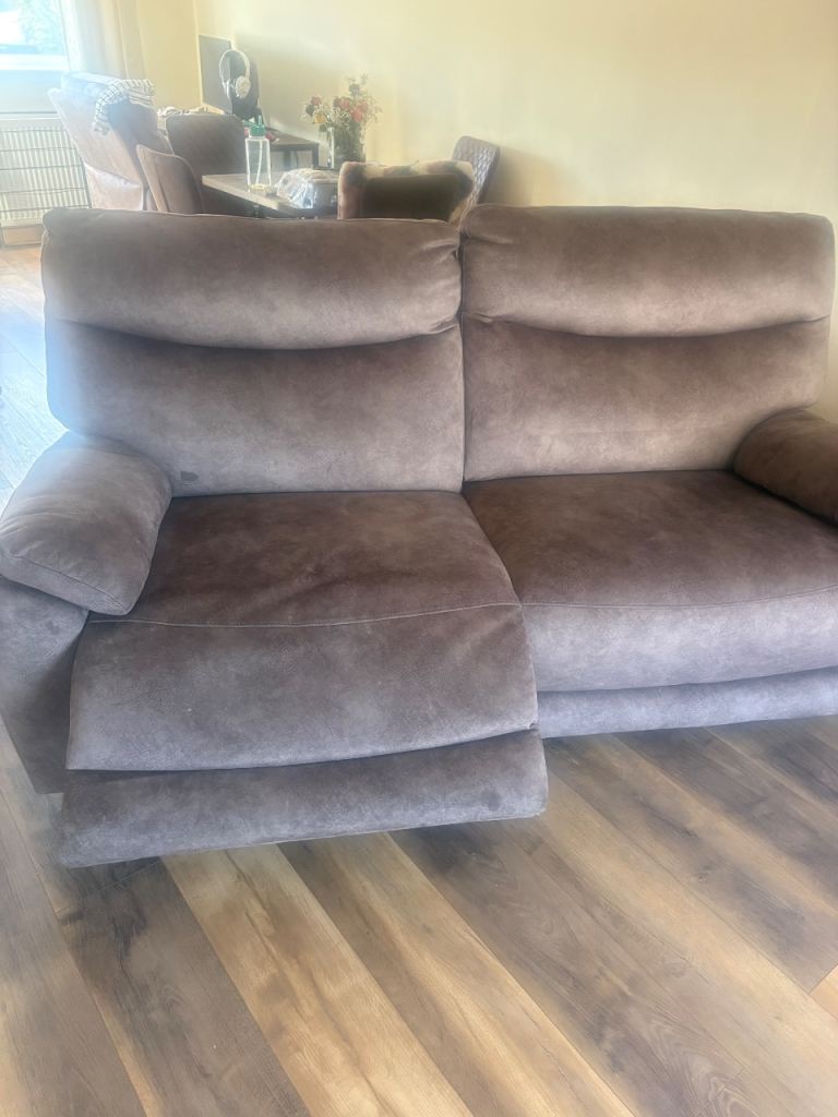 Faxon DFS sofas  £450