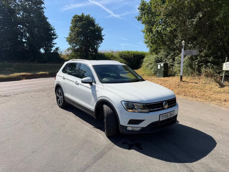 2016 Volkswagen Tiguan 2.0 TDi 150 SE Nav 5dr ESTATE Diesel Manual
