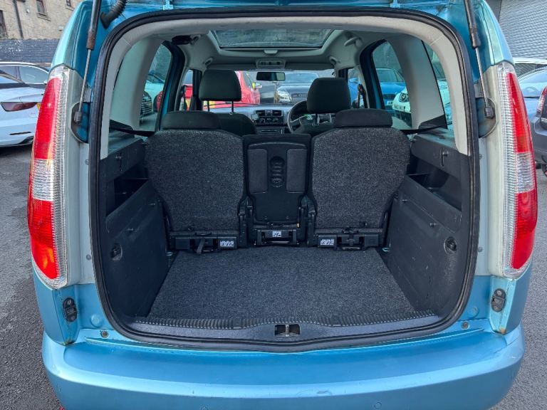 2012 - LARGEBOOT- LOW INSURANCE 1.2- SKODA ROOMSTER 1.2 MPV PETROL ULEZ- MOT- 1 YEAR like Vw candy