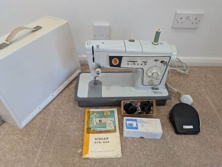 Singer 478 sewing machine