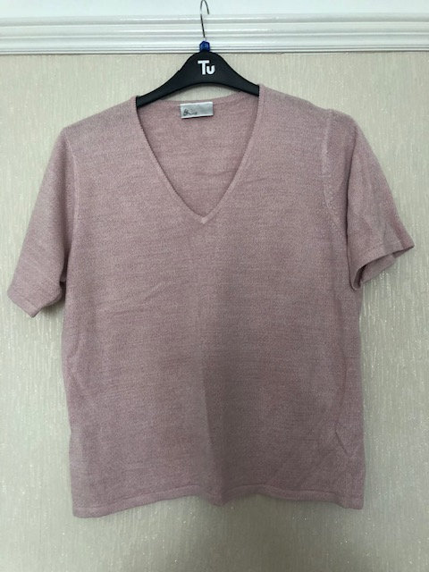 Hardly Worn Ladies Short Sleeved Jumper Size UK 20