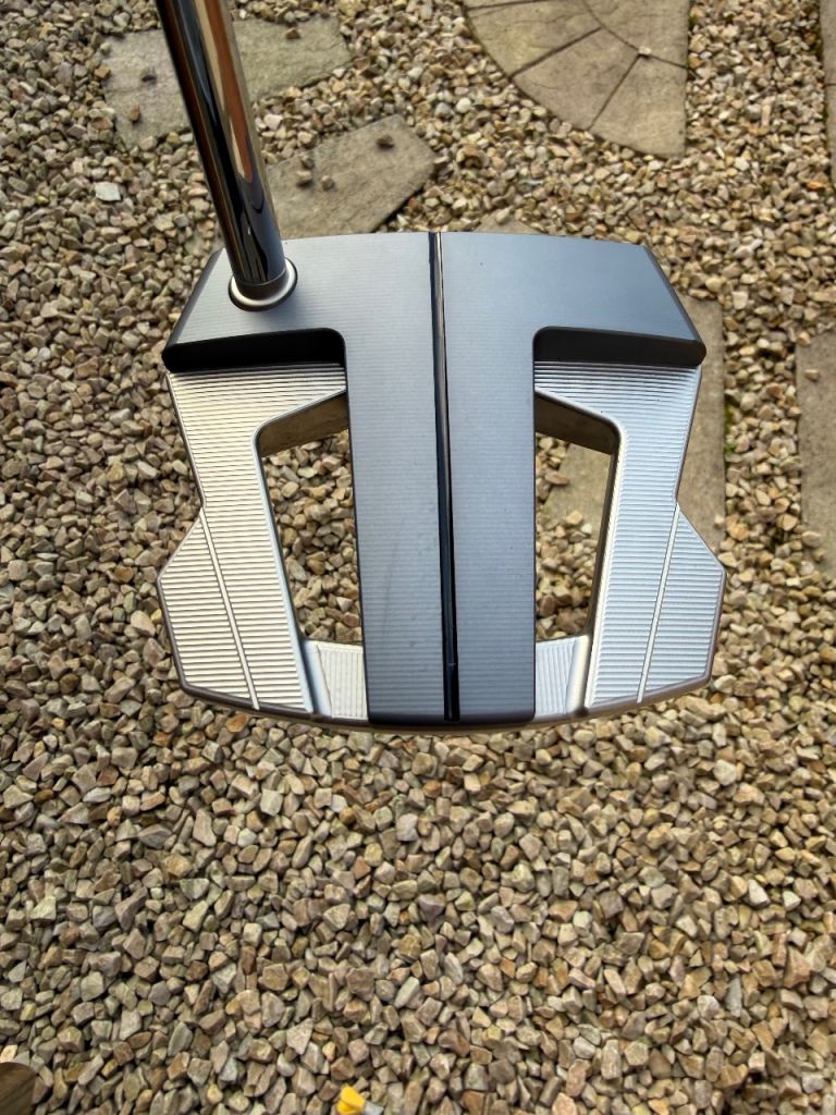 Scotty Cameron Phantom 12 Putter – As Good As New