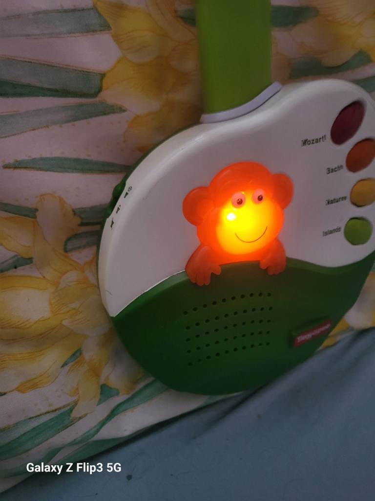 Tiny love cot mobile 