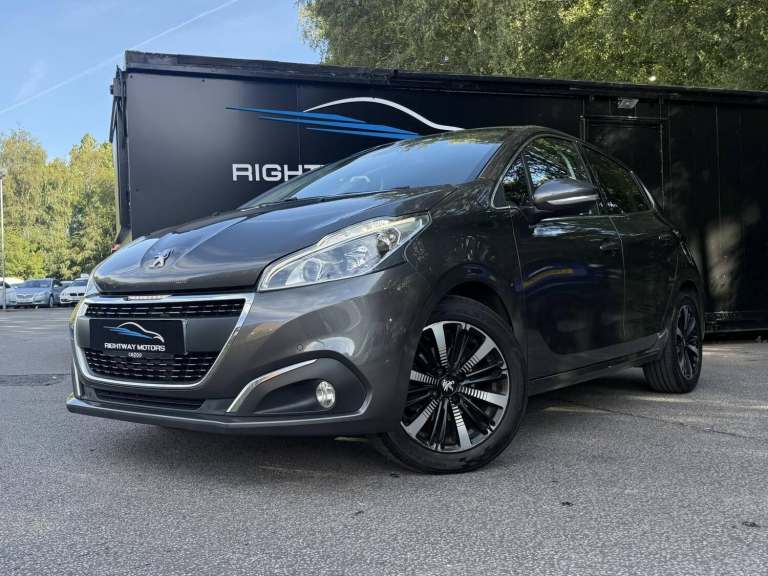 2019 Peugeot 208 1.2 PureTech Tech Edition Hatchback 5dr Petrol Manual Euro 6 (s/s) (82 ps) HATCH...