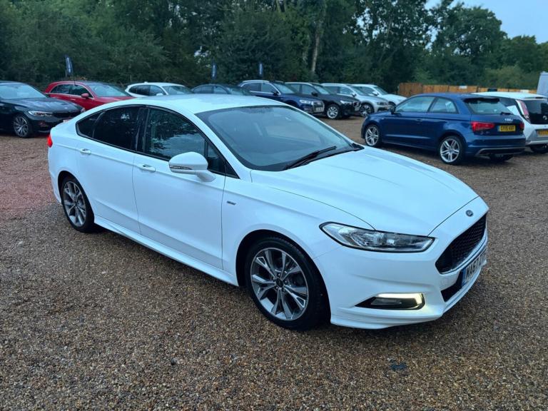2017 Ford Mondeo 2.0 TDCi 180 ST-Line 5dr HATCHBACK DIESEL Manual