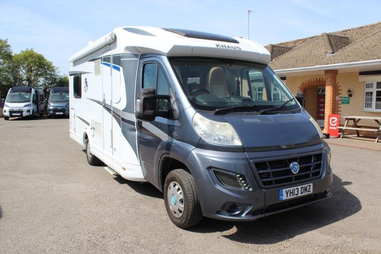 Knaus Sky TI 700 DIESEL MANUAL 2013/13