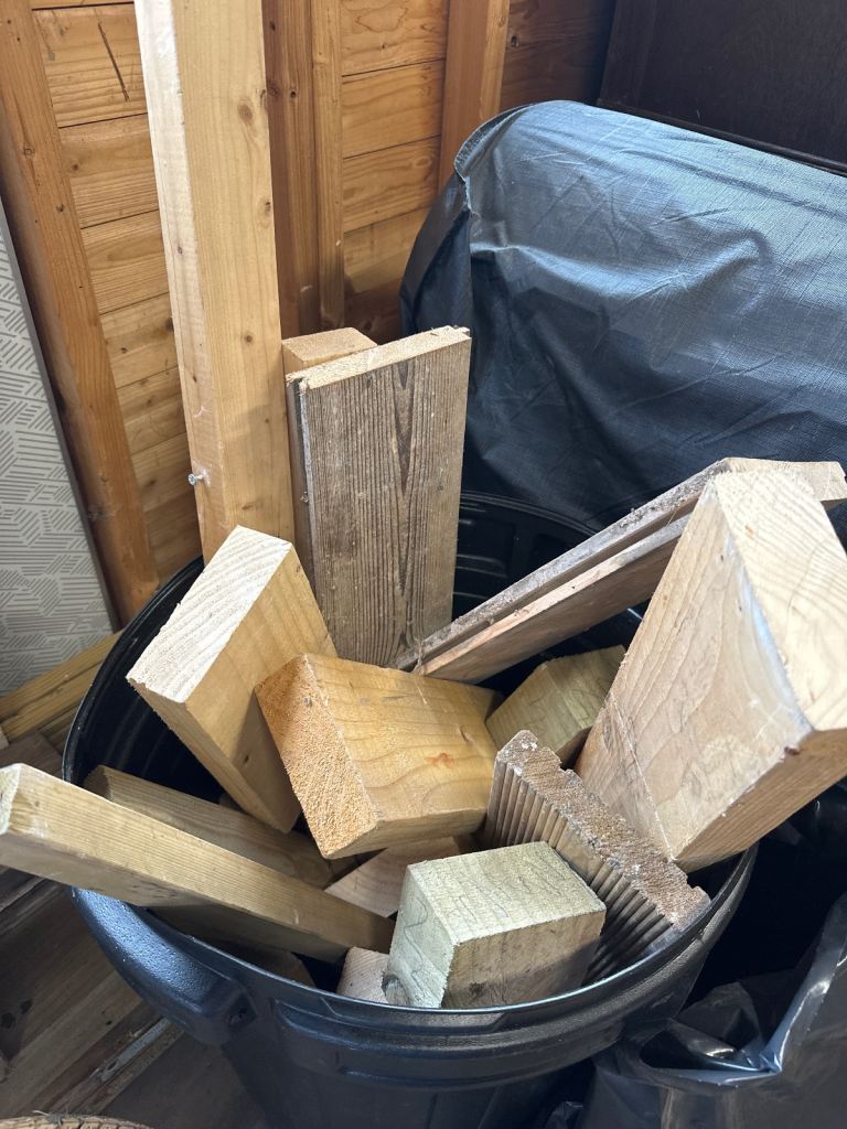 FREE timber off cuts and chipboard 