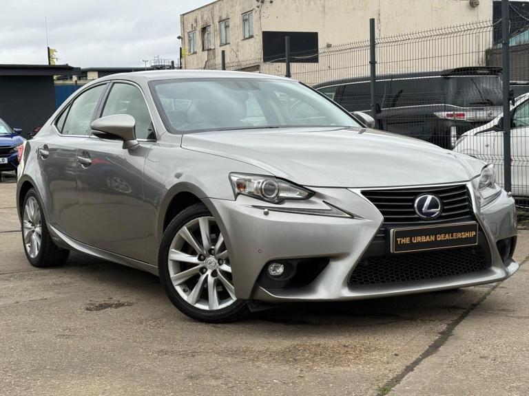 2015 Lexus IS 2.5 300h Executive Edition E-CVT Euro 5 (s/s) 4dr SALOON Petrol/Electric Hybrid Aut...