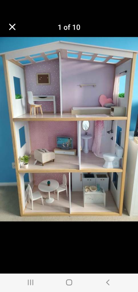 Large Our Generation dolls house