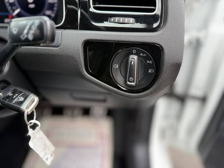 2017 Volkswagen Golf 2.0 TDI BlueMotion Tech GTD Hatchback 5dr Diesel Manual Euro 6 (s/s) (184 p ...