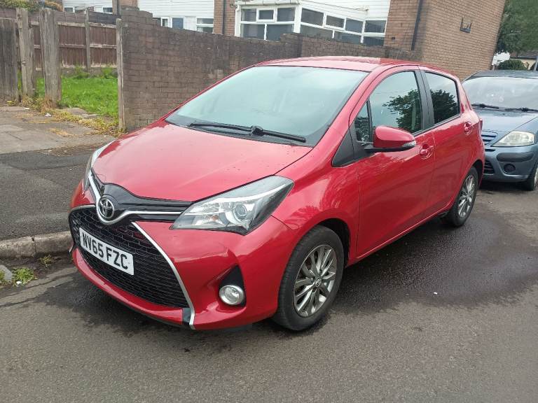 Toyota, YARIS, Hatchback, 2016, Manual, 998 (cc), 5 doors