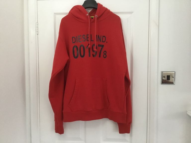 DIESEL IND. 001978 MEN’S RED HOODIE 