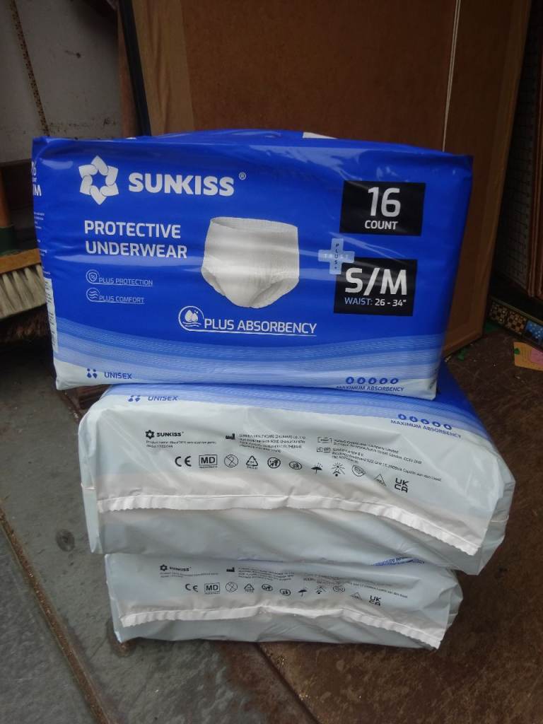 FREE TO COLLECT.....Sunkiss Protective Underwear S/M - 16 Count, New
