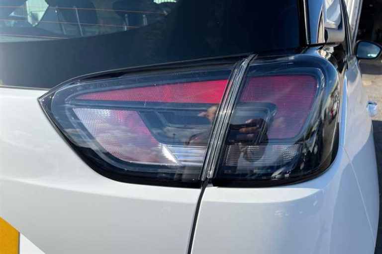 2022 Vauxhall Crossland 1.2 Turbo SE Edition 5dr HATCHBACK PETROL Manual