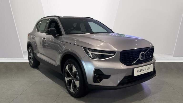 2026 Volvo XC40 2.0 B3P Plus Dark 5dr Auto ESTATE PETROL Automatic