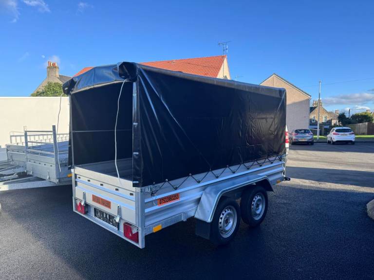 BRAND NEW 8,7ft x 4,2ft TWIN AXLE NIEWIADOW TRAILER WITH FRAME AND COVER 750KG