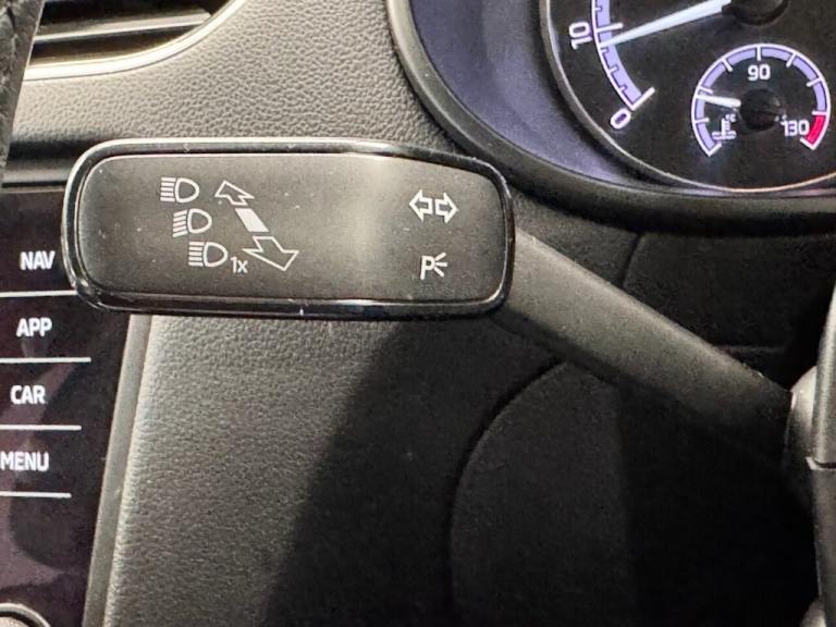 2019 Skoda Octavia 1.5 TSI GPF ACT SE TECHNOLOGY FIVE DOOR 150 BHP + PARKING SENSORS + APPLE P Ha...