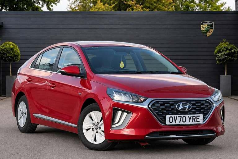2020 Hyundai IONIQ 1.6 h-GDi Premium DCT Euro 6 (s/s) 5dr HATCHBACK Petrol/Electric Hybrid Automatic