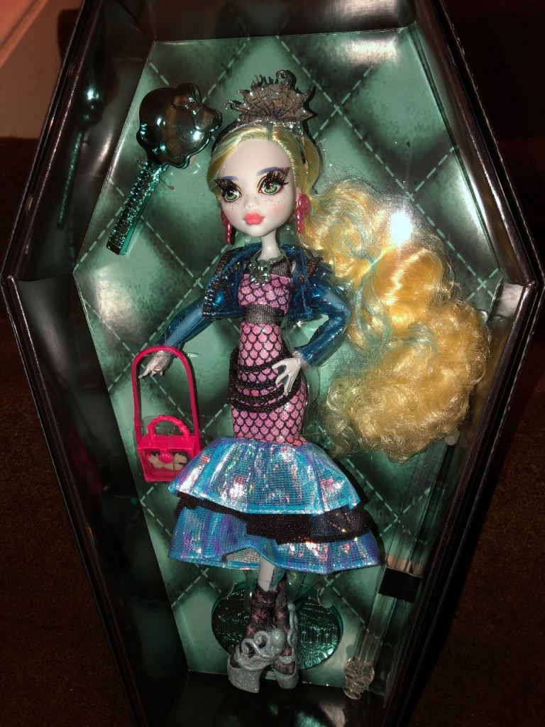 New Monster High Haunt Couture “Lagoona Blue” Doll 