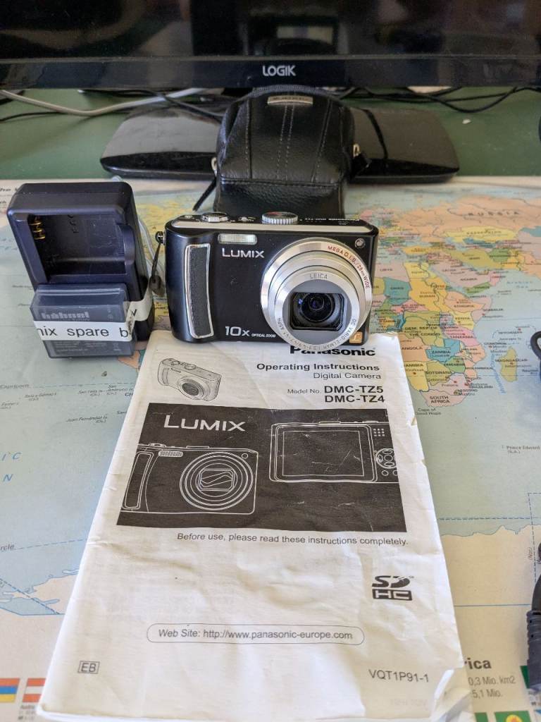 Panasonic Lumix DMC-TZ5 Digital Camera with Case & Charger
