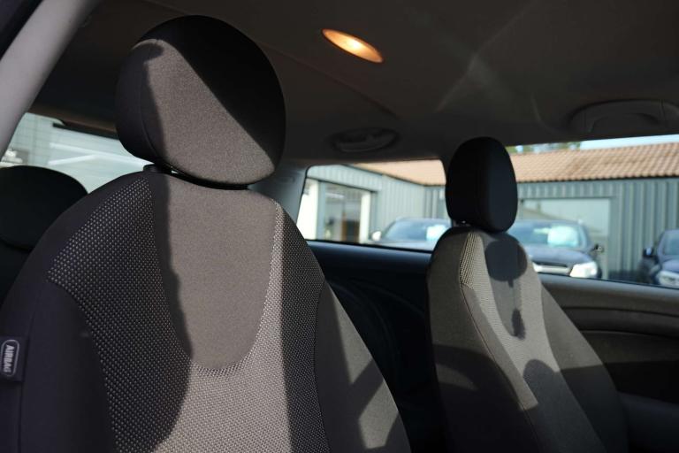 2008 MINI Hatch 1.4 One 3dr Hatchback Petrol Manual