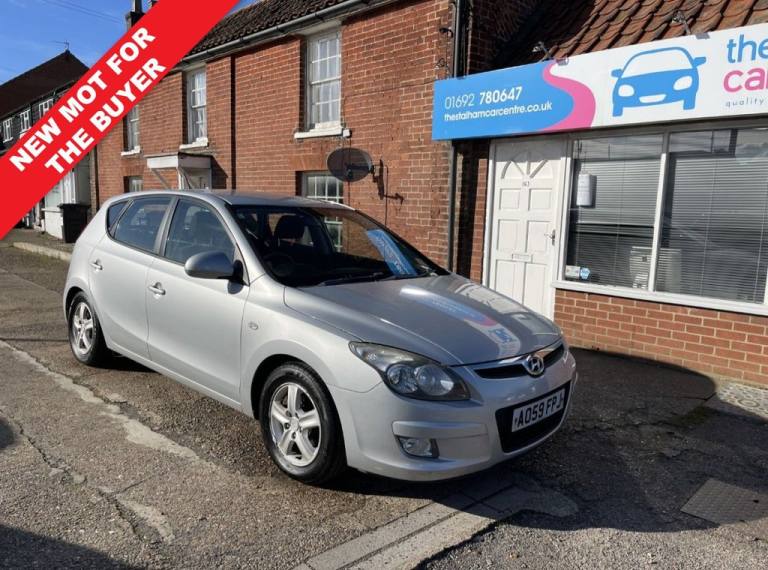 2009 Hyundai i30 1.4 Comfort Hatchback 5dr Petrol Manual Euro 4 (108 bhp) Hatchback Petrol Manual