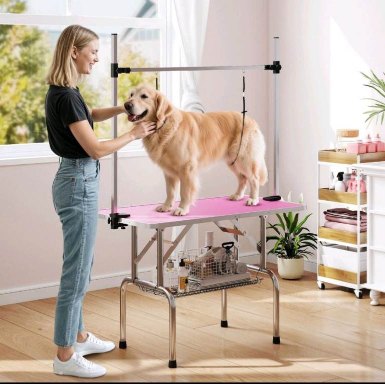 New in box dog grooming table 
