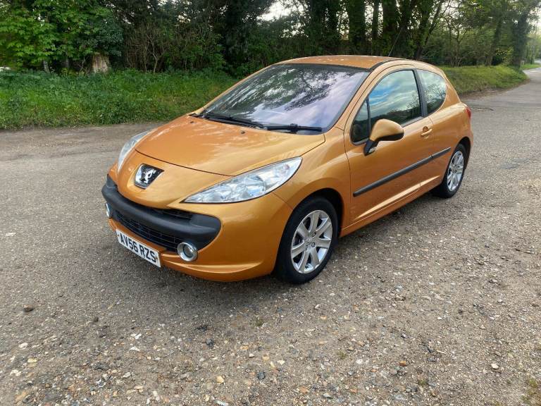 2006 PEUGEOT SPORTS HDI DIESEL 3 DOOR HATCHBACK. 55 mpg., £20 TAX LONG MOT.