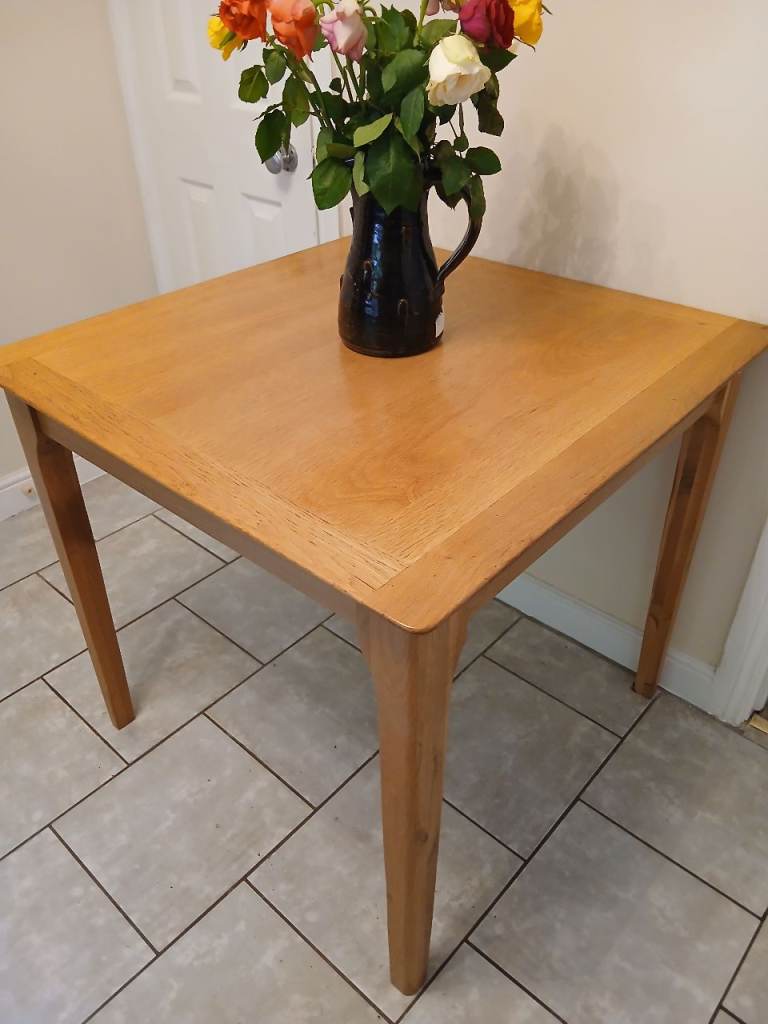 Quality oak table for that smaller space-can deliver 