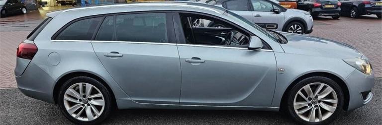 2014 Vauxhall Insignia 2.0 CDTi 163 SRi Nav 5dr ++ 35 TAX / DAB / 63 MPG ++ ESTATE Diesel Manual